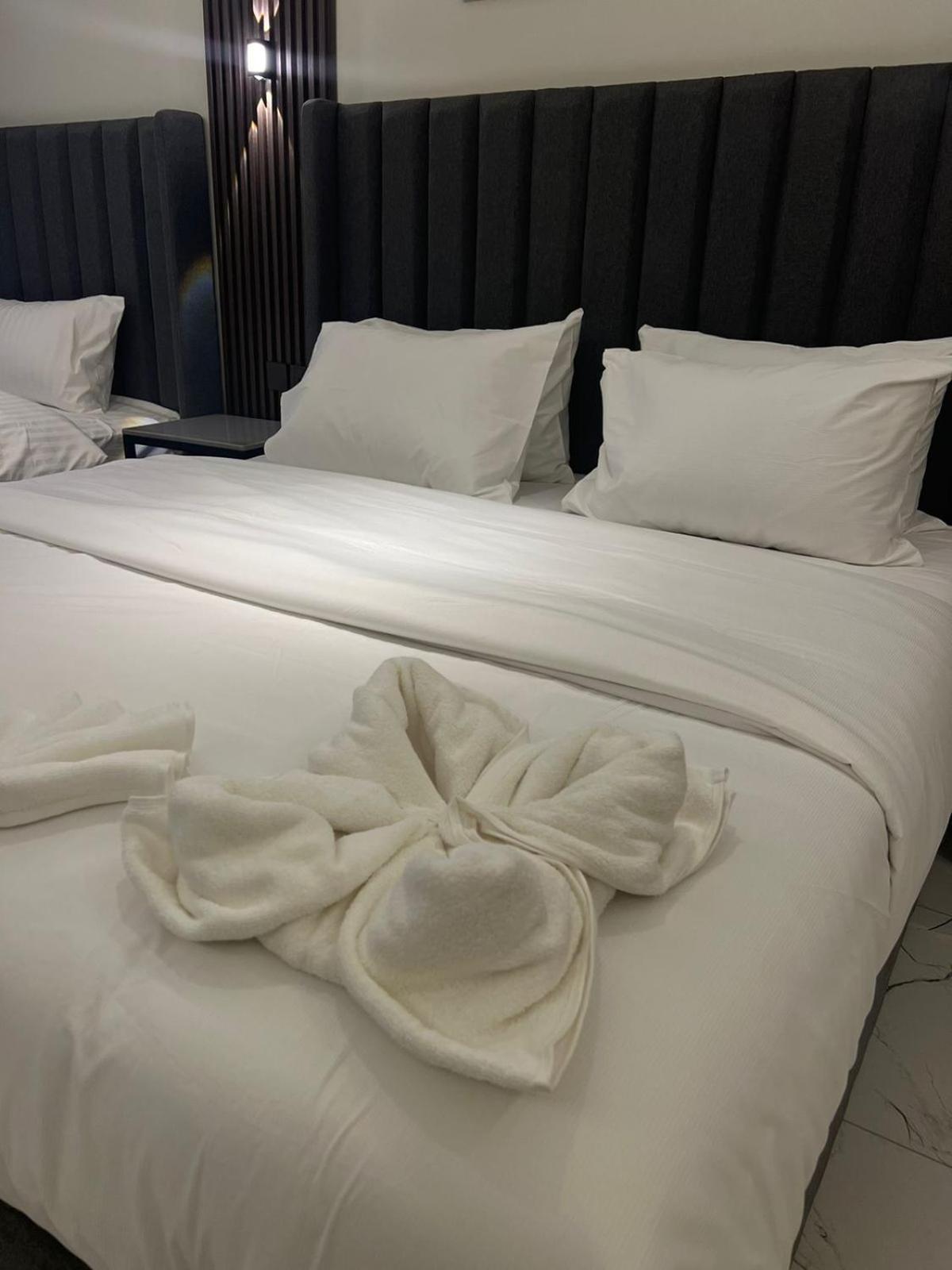 Lavenue Resthouse Apartment Nizwa Room photo